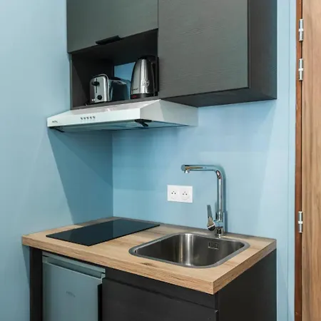 Apartamento 17 *